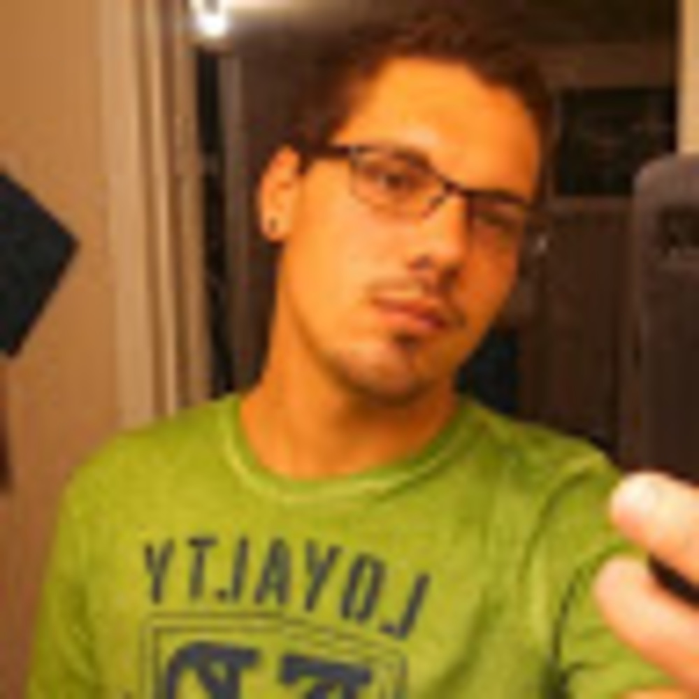 Meet your Posher, Aaron